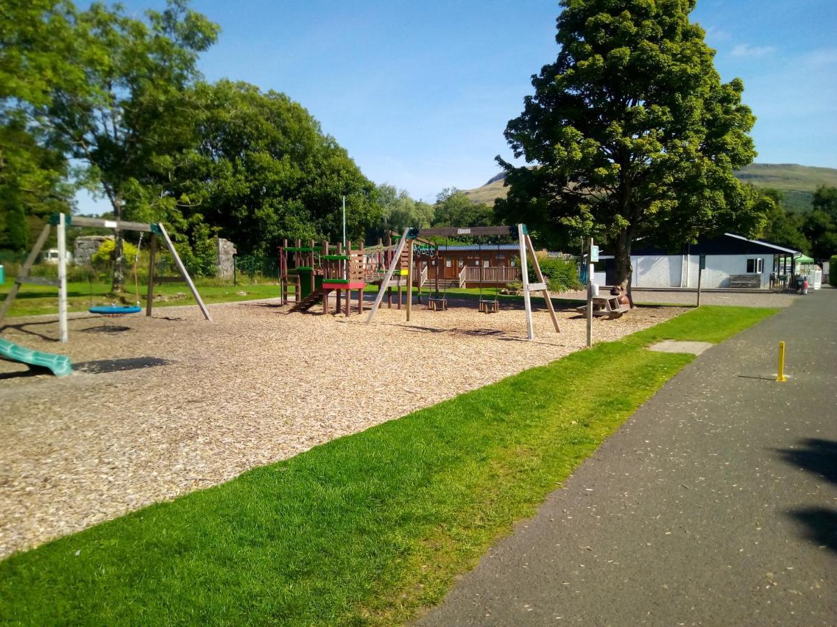 Campsie Glen Holiday Park Fintry Екстериор снимка