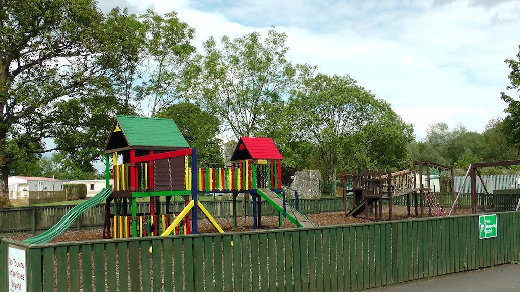 Campsie Glen Holiday Park Fintry Екстериор снимка