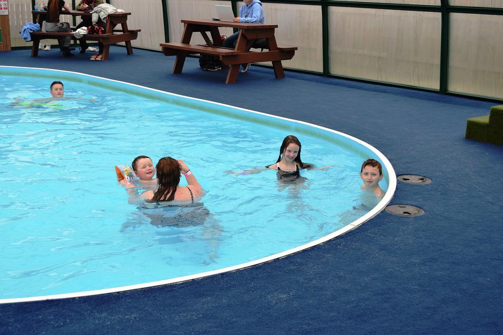Campsie Glen Holiday Park Fintry Екстериор снимка